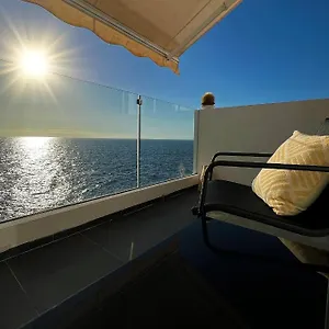 https://at-the-oceans-edge.tenerifehoteles.net
