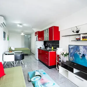 https://santa-maria-ocean-view.adeje-hotels.com